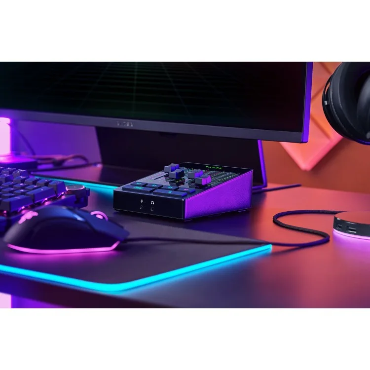 خرید میکسر صدا Razer