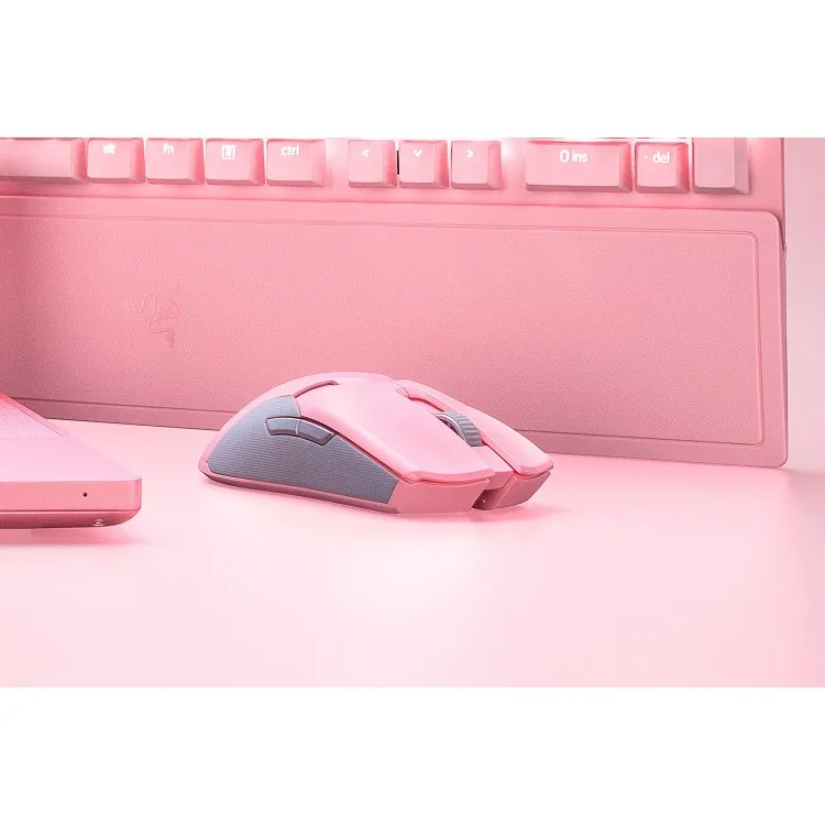 خرید موس Razer Viper Ultimate به همراه پایه شارژ - بی سیم - رنگ Quartz Pink