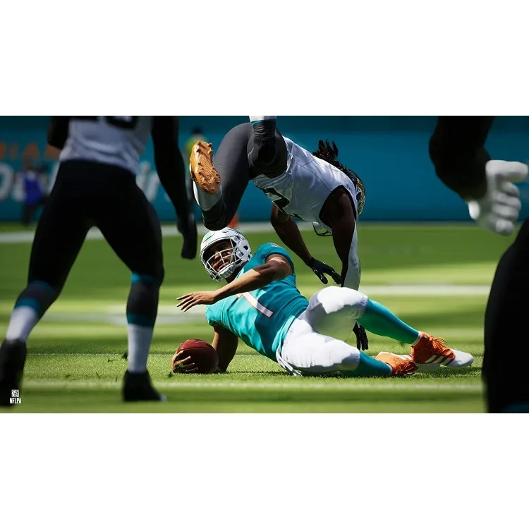 خرید بازی Madden NFL 22 برای PS5