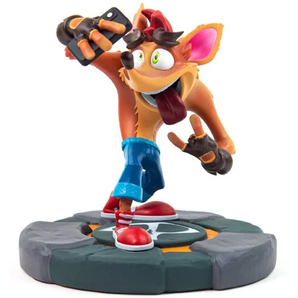 خرید اکشن فیگور Crash Bandicoot